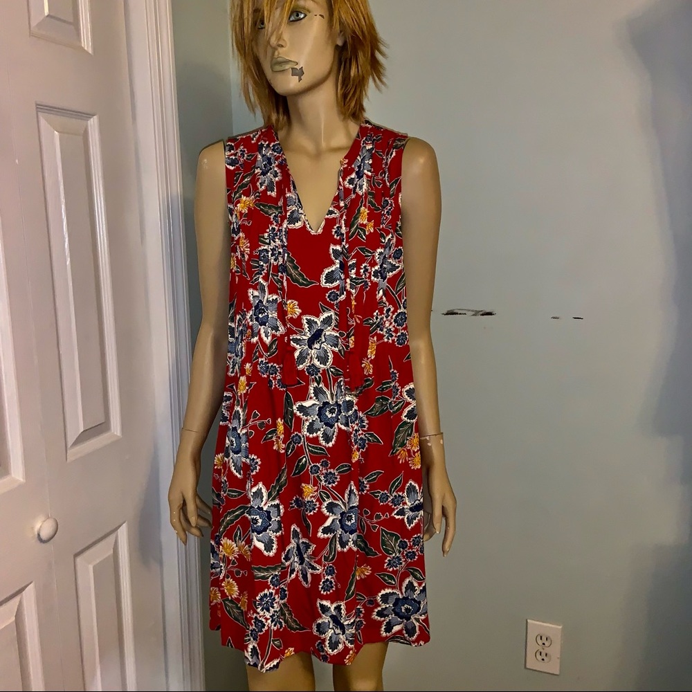 Old Navy Women’s M Split Neck Relaxed Sleeveless Floral 100% Rayon Dress